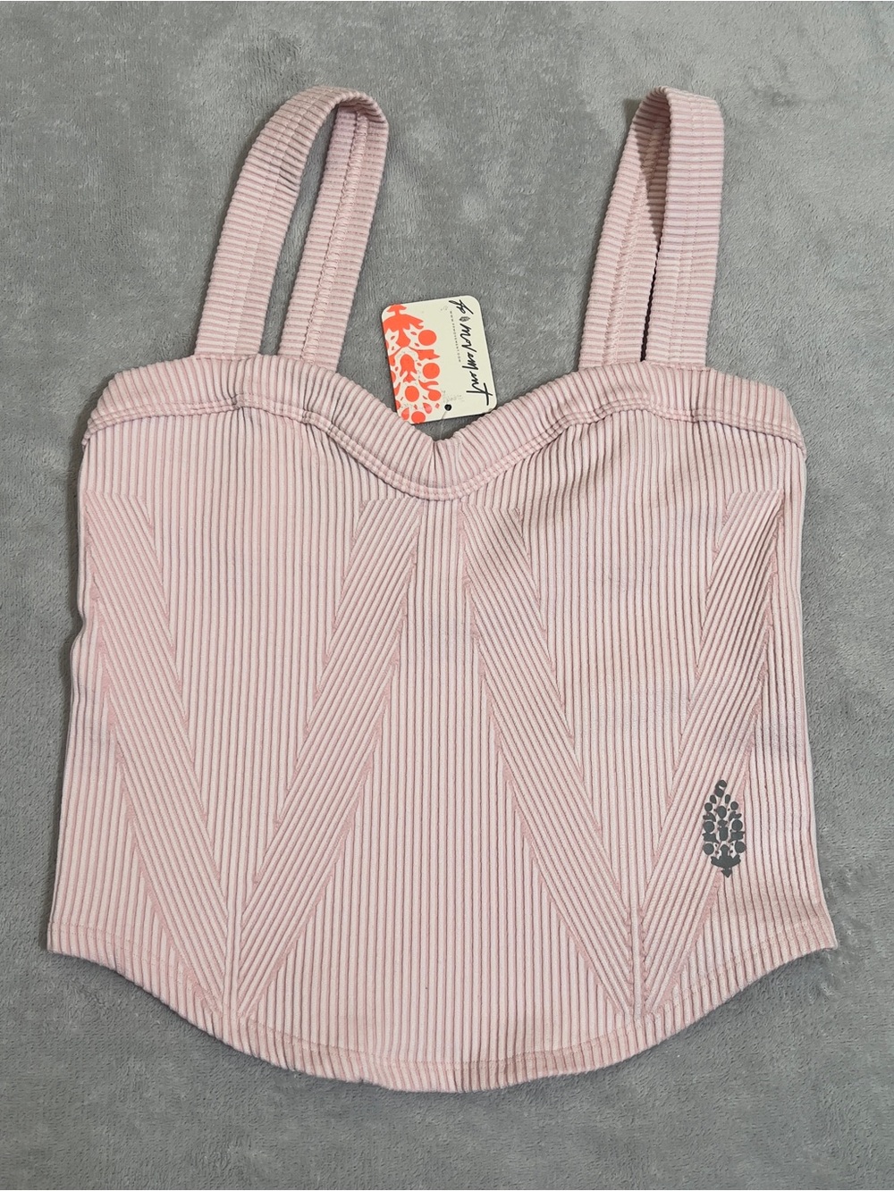Free People Movement Perfectly Plated Cami size M-L - Picture 6 of 13